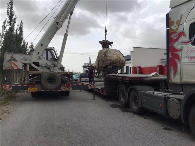 绥江县狭窄场地（如小区、车间）适合用哪种吊车？